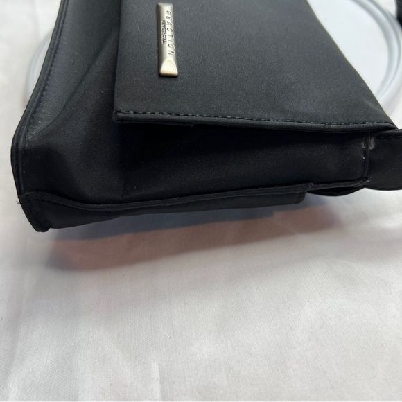 Reaction Kenneth Cole Small Handbag - Picture 13 of 14